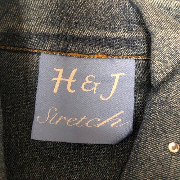 H and J Stretch Jean Jacket Rhinestones Womens Size Medium Denim Buttoned - Picture 6 of 9